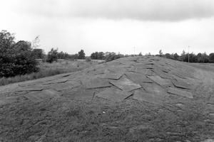 Installation view 1987 © VG Bild-Kunst, Bonn 2017. Photo: LWL / Rudolf Wakonigg