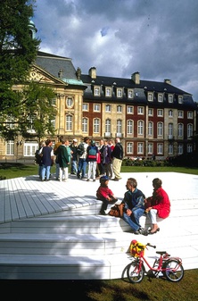 Installation view 1997 © Bert Theis. Photo: Roman Mensing / artdoc.de