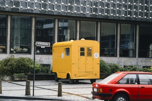 Installation view 1987. Photo: LWL / Rudolf Wakonigg © Estate Robert Filliou